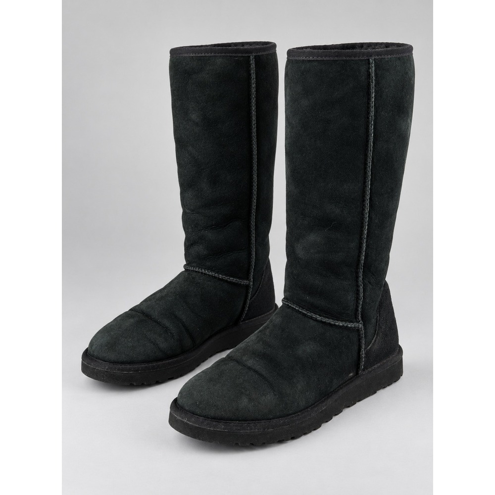 UGG Classic Tall Boots Women 8 Black Suede Shearling Lined Warm Winter Boho